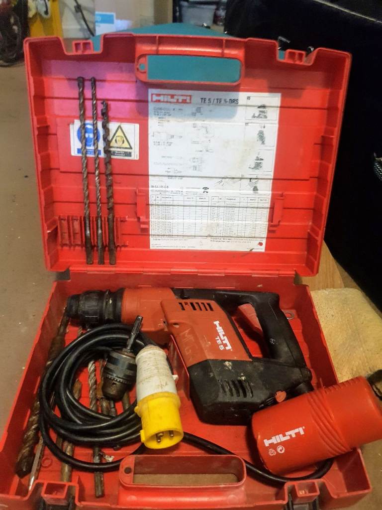 Hilti TE-5 drill + accesories