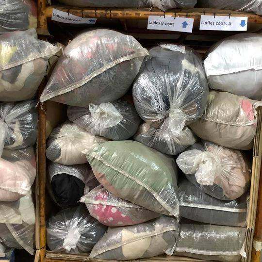 Used/Second Hand Clothes Wholesale Adults or Kids A/B Grade From £1 KG Delivery Available