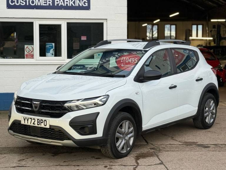 2022 Dacia Sandero Stepway 1.0 TCe Essential Hatchback 5dr Petrol Manual Euro 6 (s/s) (90 ps) Hat...