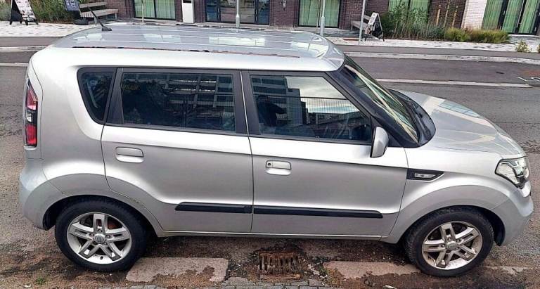 Kia, SOUL, Hatchback, 2011, Manual, 1591 (cc), 5 doors