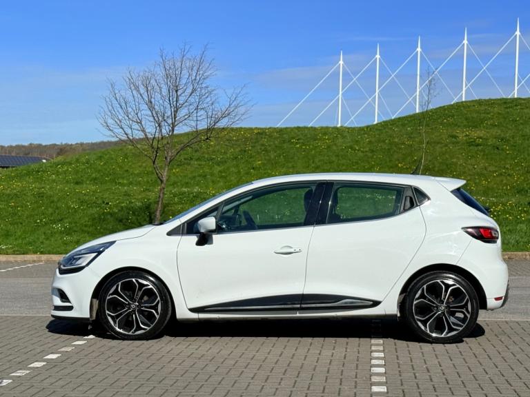 2016 Renault Clio 1.5 dCi 90 Dynamique S Nav 5dr Auto HATCHBACK Diesel Automatic