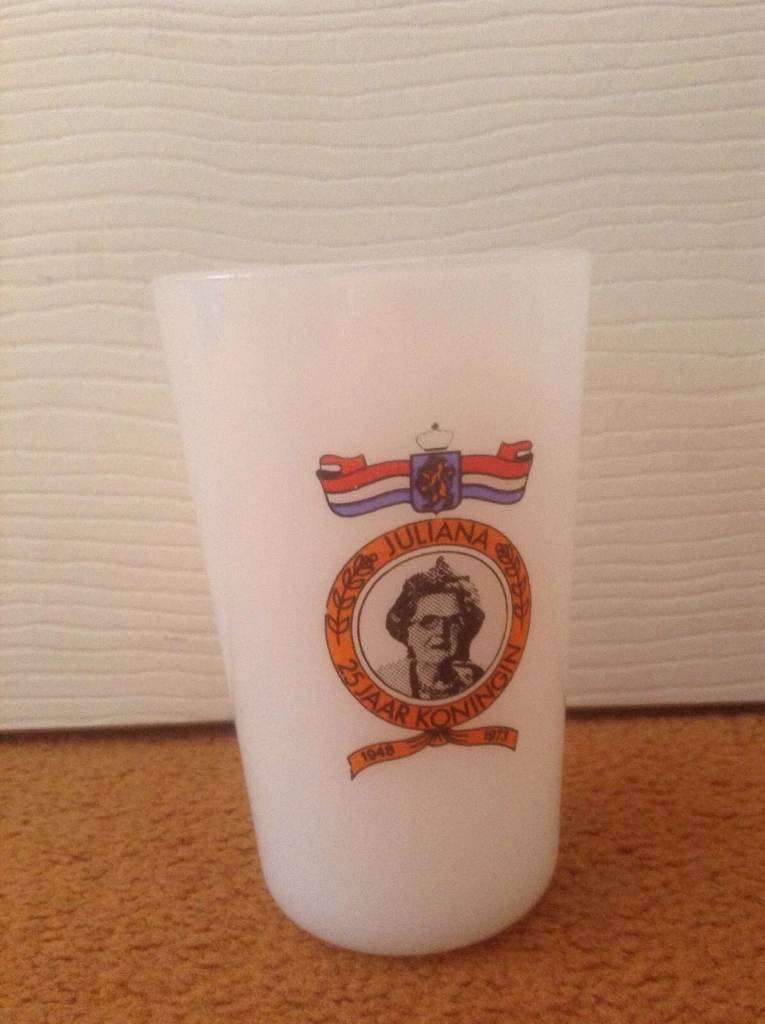 Queen Koningin Juliana 1948-1973 drinking glass, jubilee 25-jarig jubileum