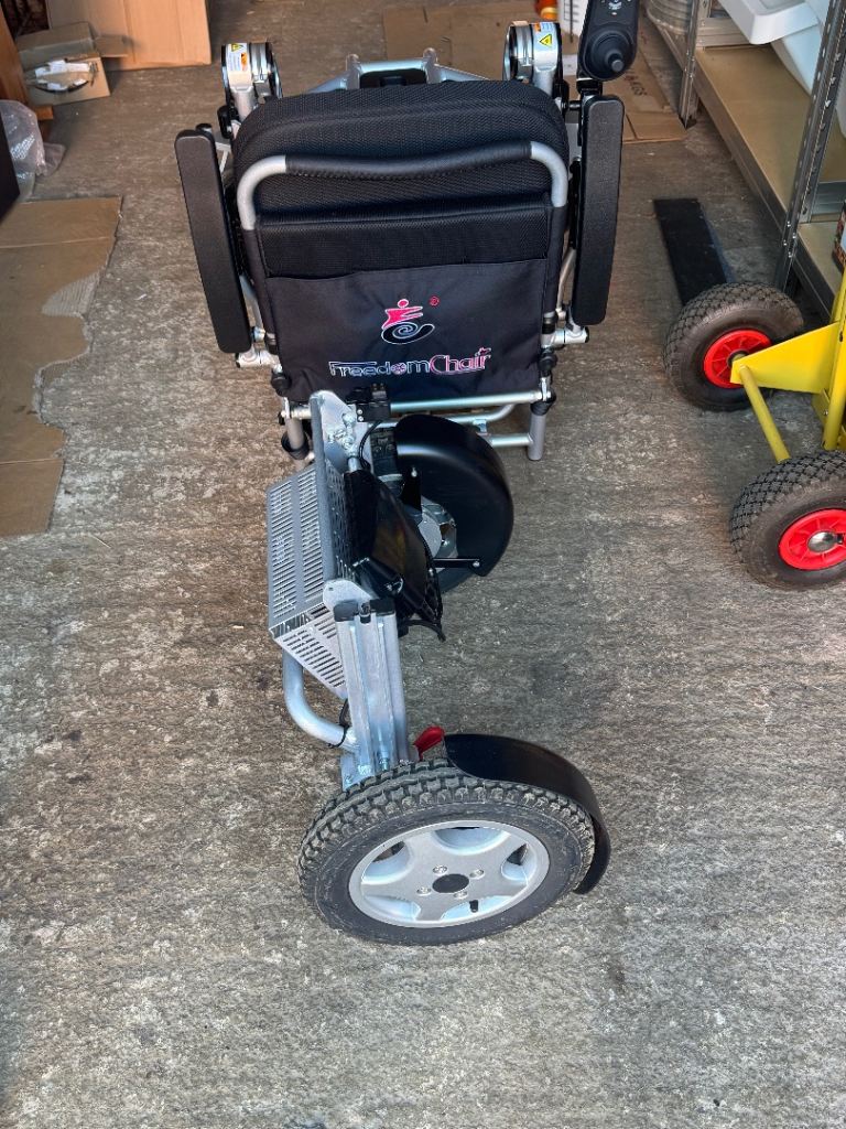 image for E-goes DEO8L mobility freedom chair.