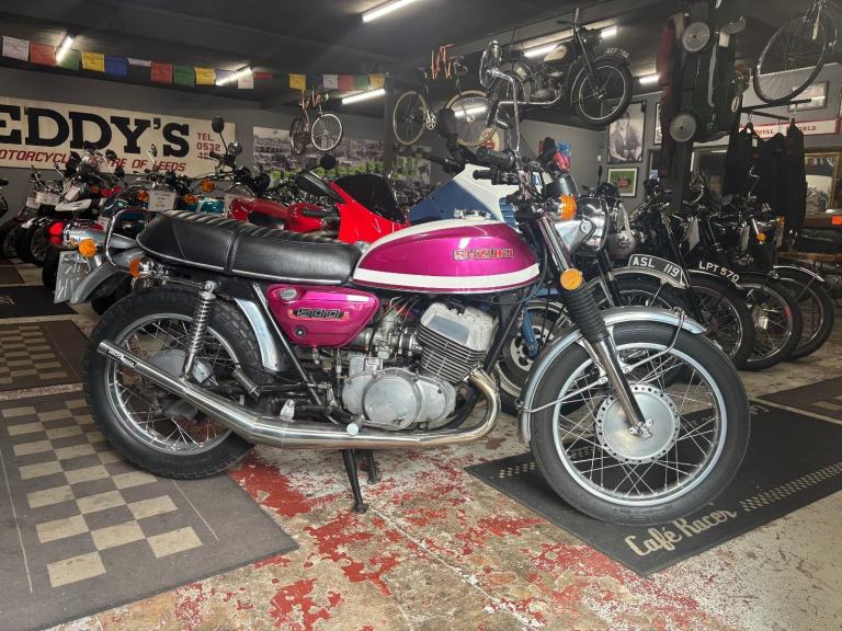 1972 SUZUKI T500 500CC CLASSIC MOTORCYCLE