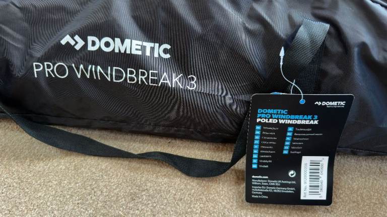 Dometic Pro Windbreak 3