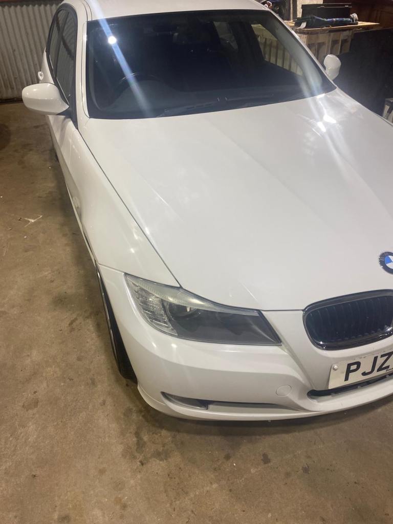 BMW, 3 SERIES, Saloon, 2009, Manual, 1995 (cc), 4 doors