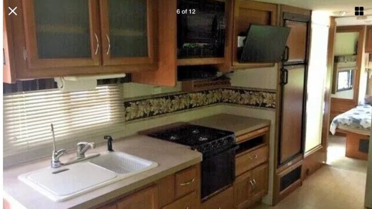 Gorgeous 1 bedroom self contained fully furnished inc all bills