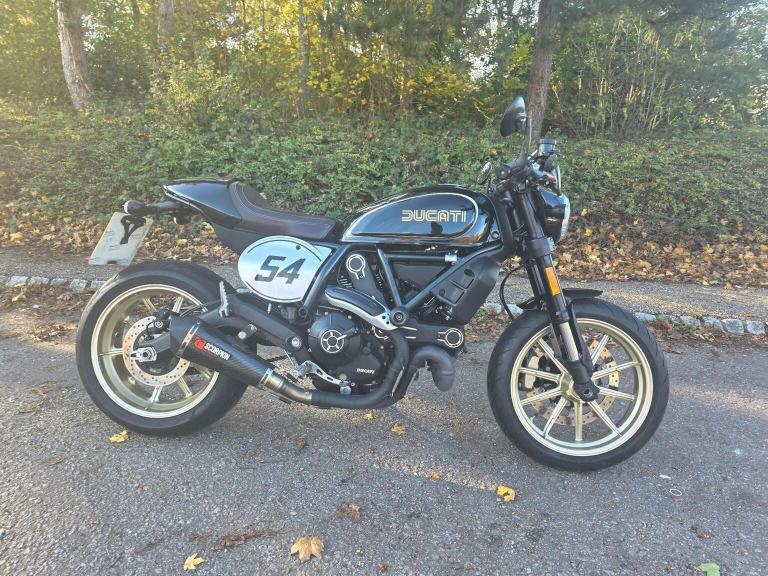 DUCATI SCRAMBLER 800 803 CAFE RACER EURO 4 2019 Petrol Manual in Black