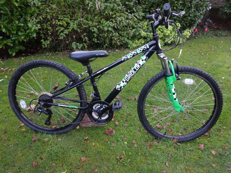 24inch  wheel mountain bike