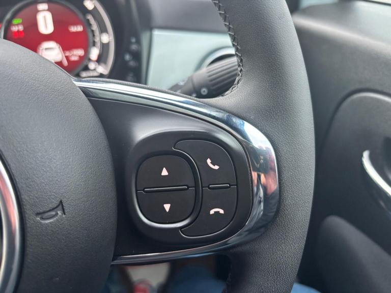 2024 Fiat 500 1.0 Mild Hybrid 3dr HATCHBACK PETROL Manual