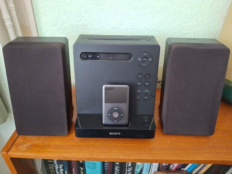 Sony Audio System with Speakers
