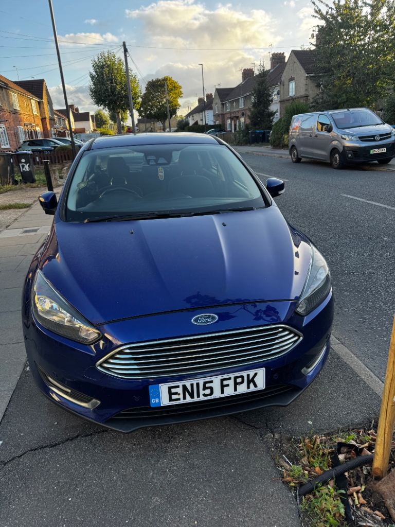 Ford, FOCUS, Hatchback, 2015, Manual, 998 (cc), 5 doors