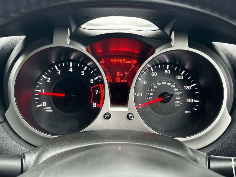 2017 Nissan Juke 1.2 DIG-T N-Connecta SUV 5dr Petrol Manual Euro 6 (s/s) (115 ps) SUV PETROL Manual