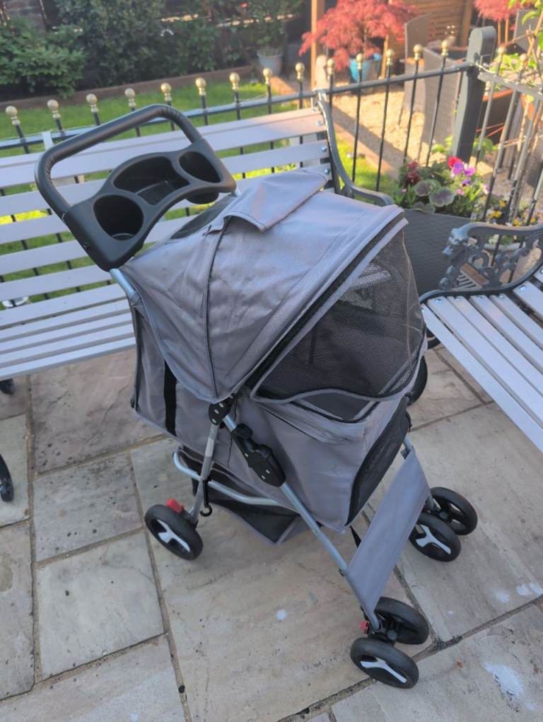 Dog pram 