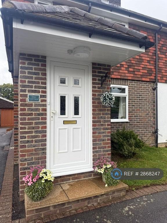 3 bedroom house in Station Rd, Isfield, TN22 (3 bed) (#2868247)