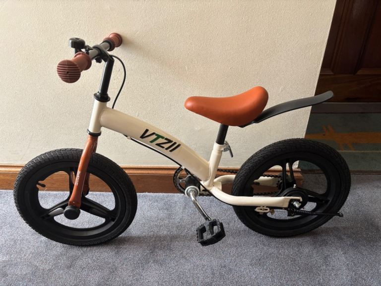 VTZII Kids Balance Bike - Converts to Pedal Bike