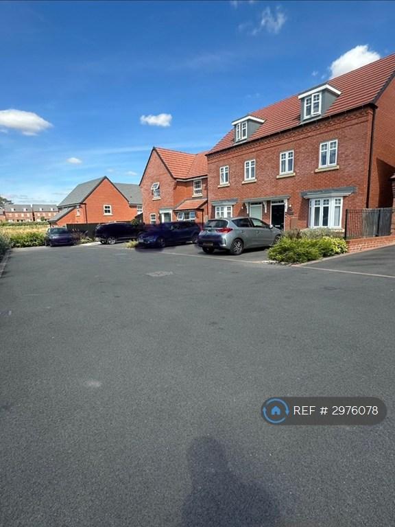 3 bedroom house in Sycamore Road, Market Harborough, LE16 (3 bed) (#2976078)
