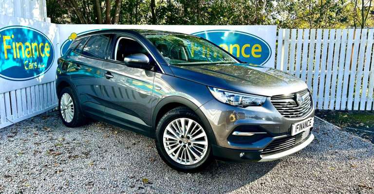 CAN'T GET CREDIT? CALL US! Vauxhall Grandland X 1.6 CDTi S Sport Nav - £199 DEPOSIT, £66 PER WEEK