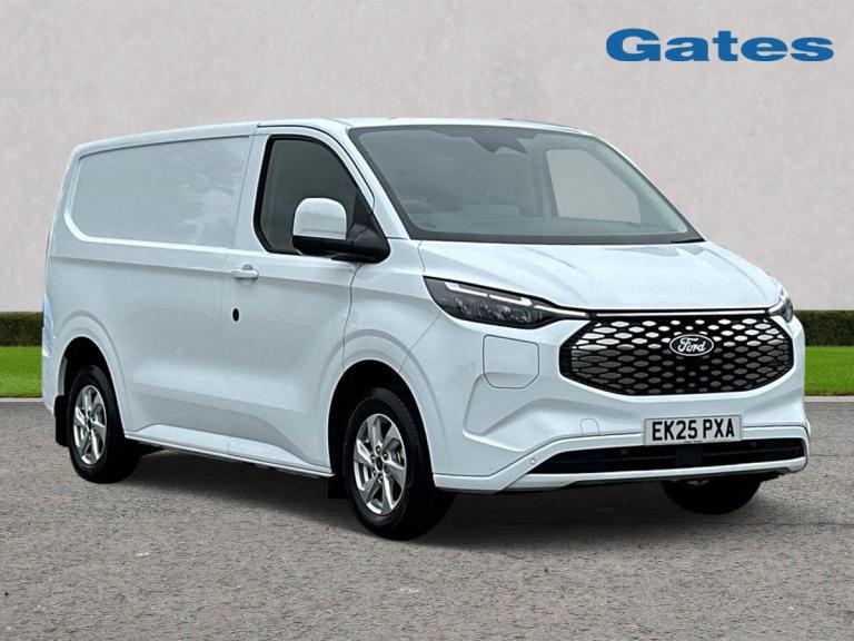 2025 Ford Transit Custom 320 SWB Limited 65kWh 100kw / 136PS Auto Van Electric Automatic