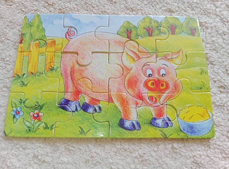 Set of four animal puzzles 