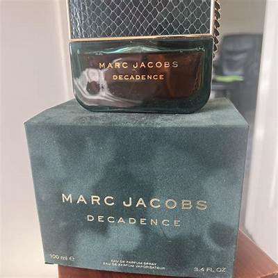 Marc Jacobs perfume 