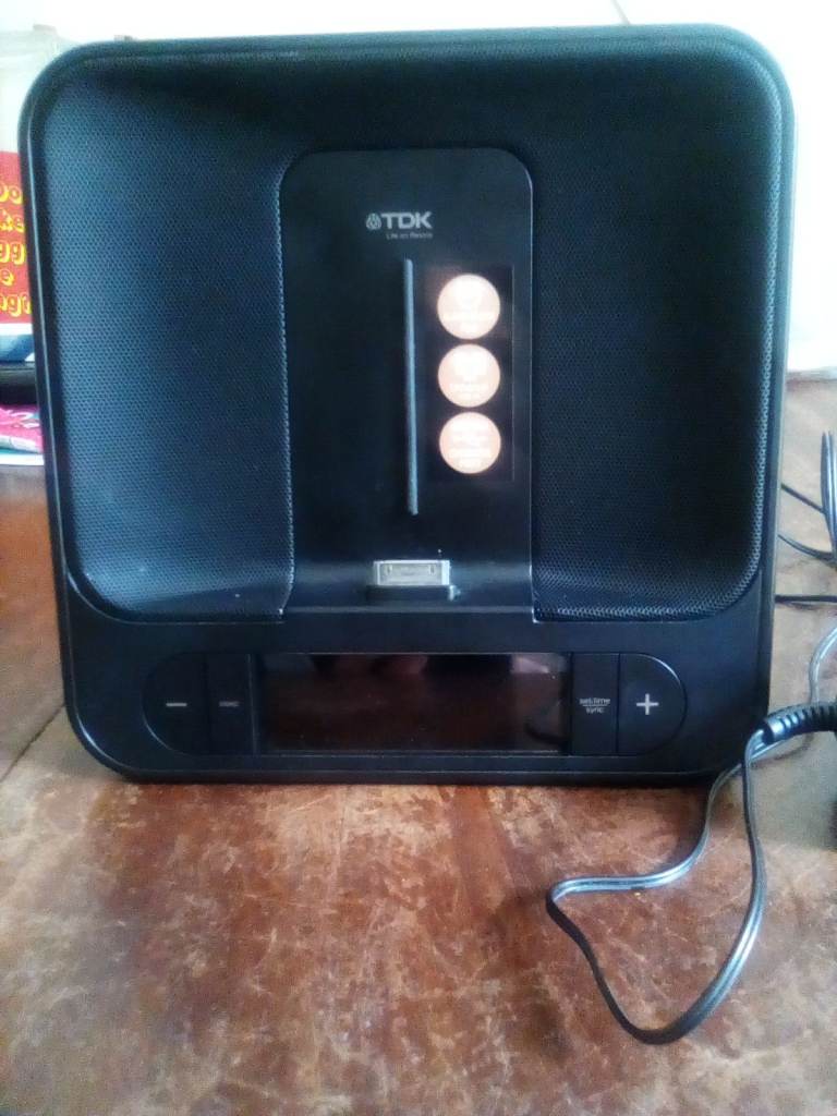 TDK Dual charging alarm clock radio. VGC.