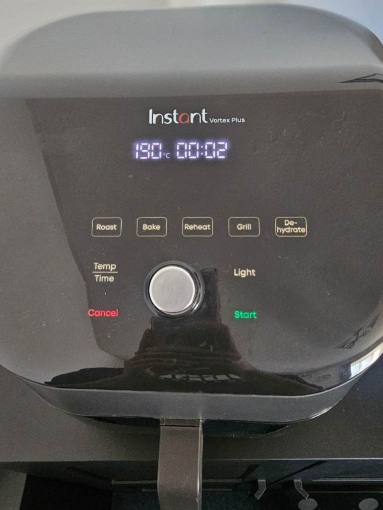 Instant vortex plus air fryer 