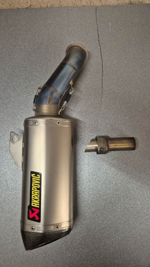 Akrapovic exhaust for ducati hypermotard 939 2016 