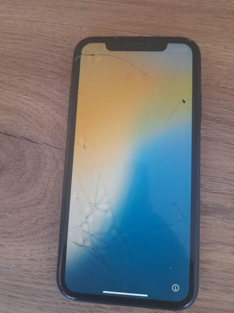 Apple iPhone XR, Black, Fair Condition - Needs Screen Repair