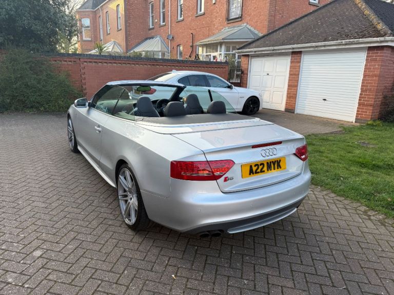 Audi, A5, Convertible, 2010, Semi-Auto, 2995 (cc), 2 doors