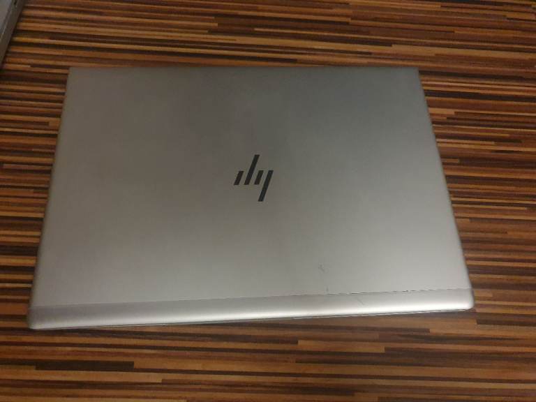 Laptop hp Intel core 5 touchscreen 