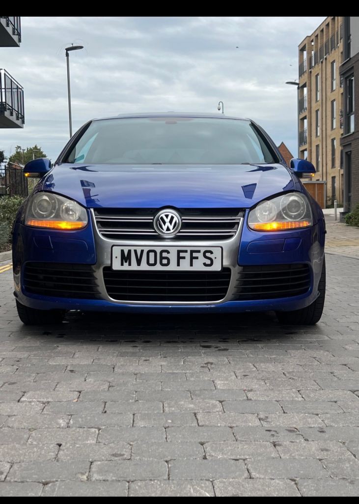 Golf R32 