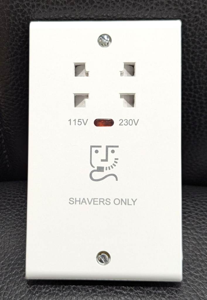 DETA S1305 SLIMLINE SHAVER SUPPLY SOCKET DUAL VOLTAGE 115V/240V NEON INDICATOR