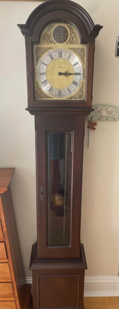 Tempest Fugit Grandmother Clock
