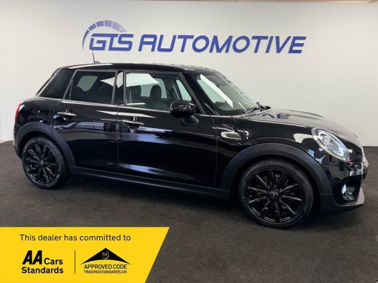 2020 MINI Hatch 1.5 COOPER EXCLUSIVE FIVE DOOR STEPTRONIC AUTO 135 BHP + SAT NAV + LEATHER Hatchb...