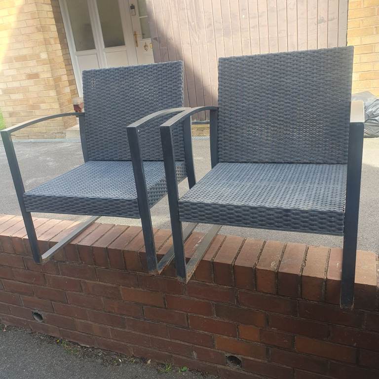 2 Rattan Garden Chairs, Good Condition, But Bit Of Rust On Bottoms of Legs , Clean, Very Useful, 