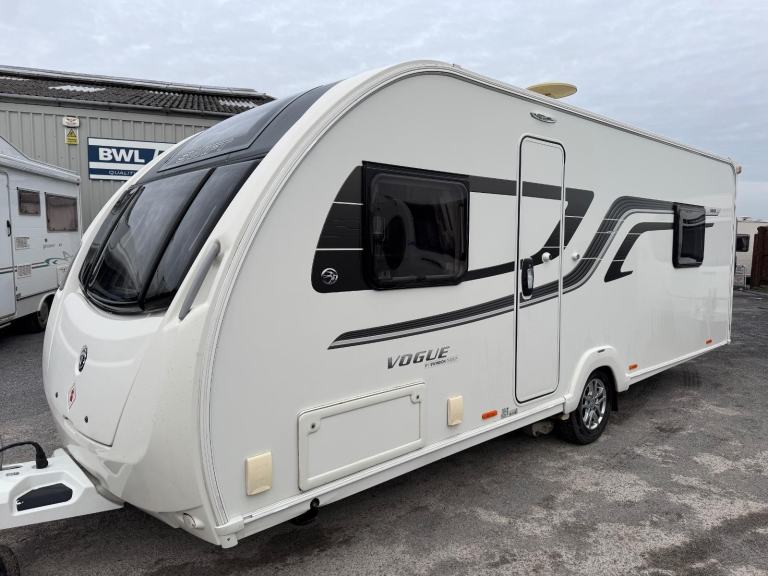 Swift Vogue EB 560 2017