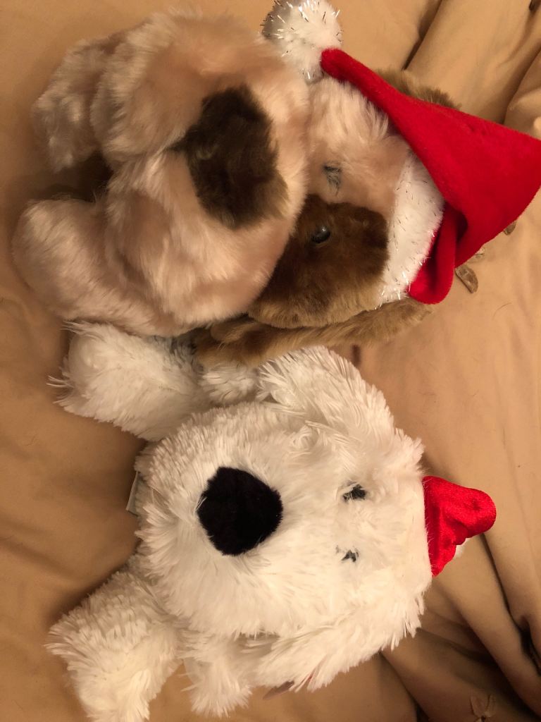 Xmas soft toy dogs x 2 as new with tags