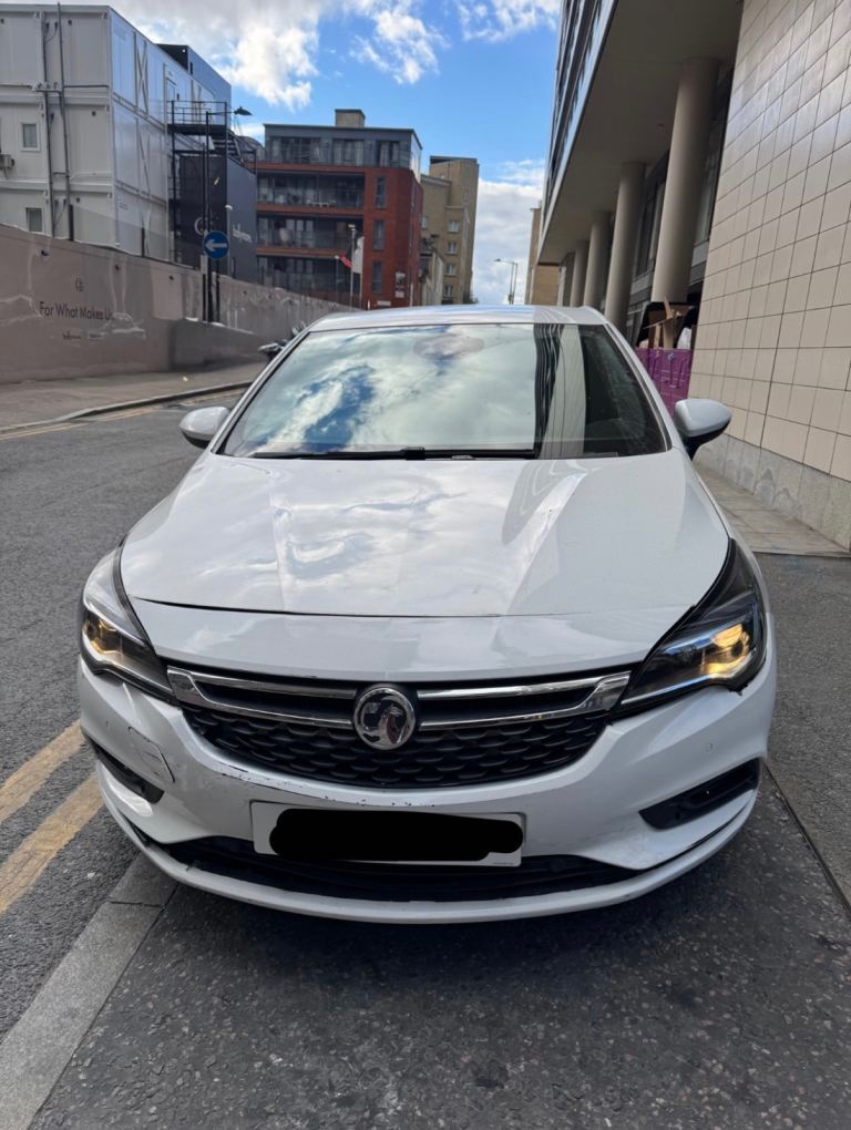 Vauxhall, ASTRA, Hatchback, 2017, Semi-Auto, 1399 (cc), 5 doors