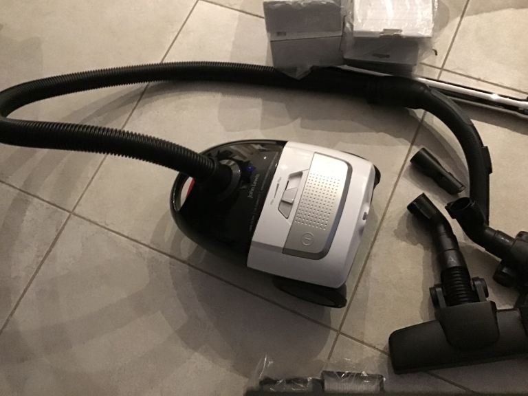 image for  VACUUM CLEANER