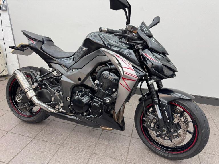 KAWASAKI Z1000 BLACK 2019 19 REG ZR 1000 HKF 12,058 MILES 1043CC USED MOTORCYCLE