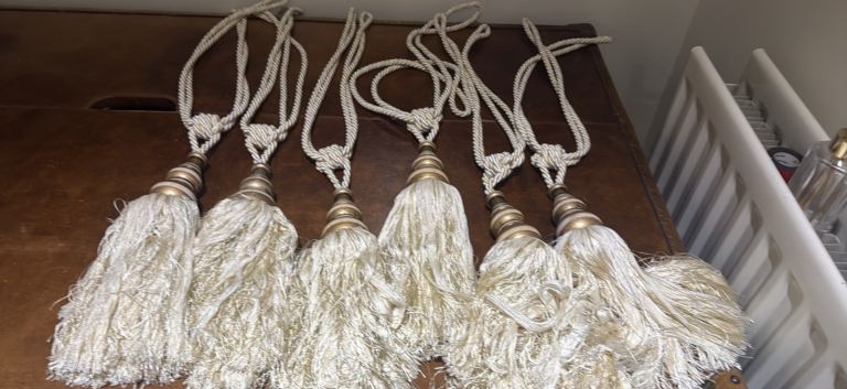 3 sets of curtain ties 