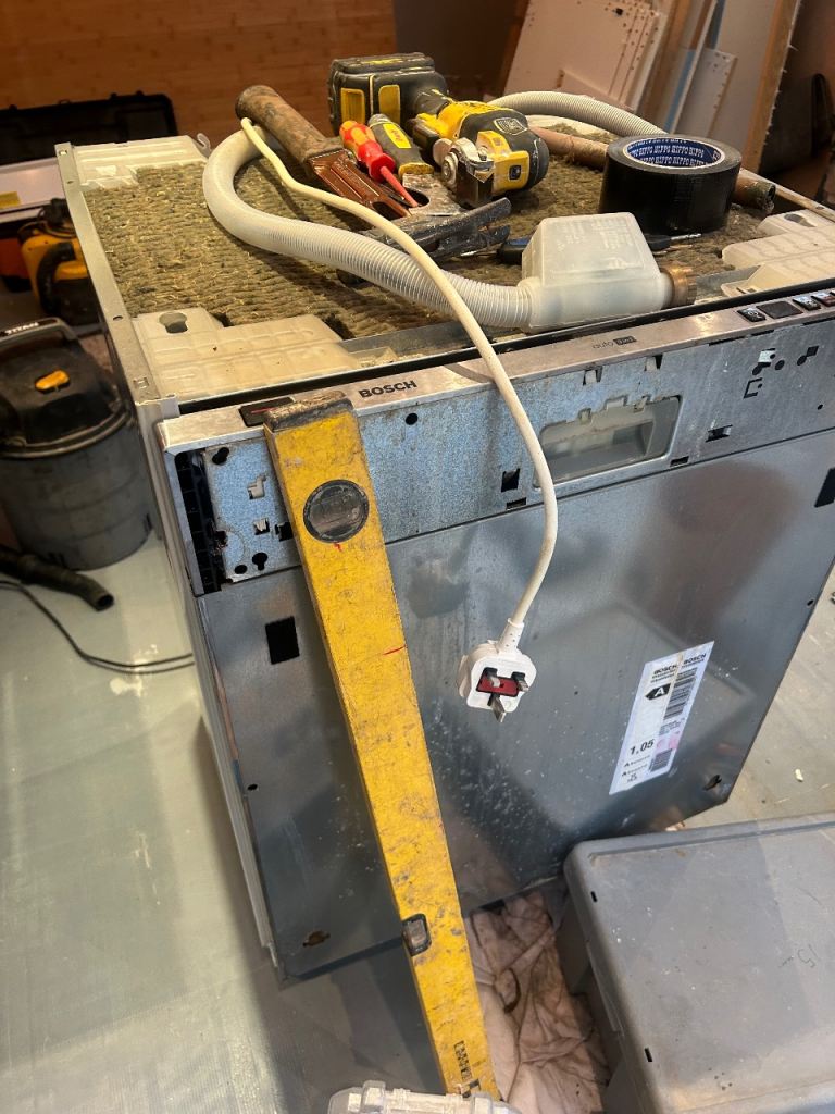 Free Bosch auto 3 in 1 dishwasher