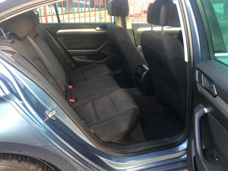 2017 Volkswagen Passat 2.0 TDI SE Business 4dr Diesel