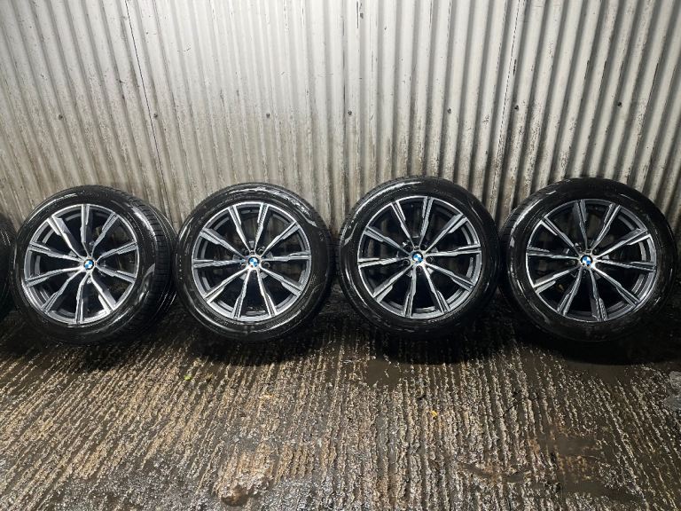 Genuine 20” BMW X5 M Sport alloy wheels - 5x112