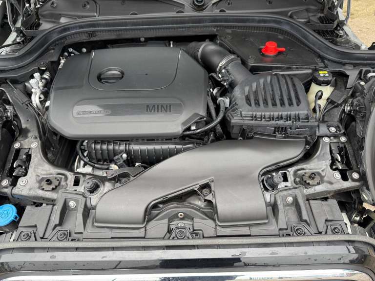 2021 21 REG MINI COOPER CLASSIC NAV PACK 1.5 DAMAGED REPAIRABLE SALVAGE