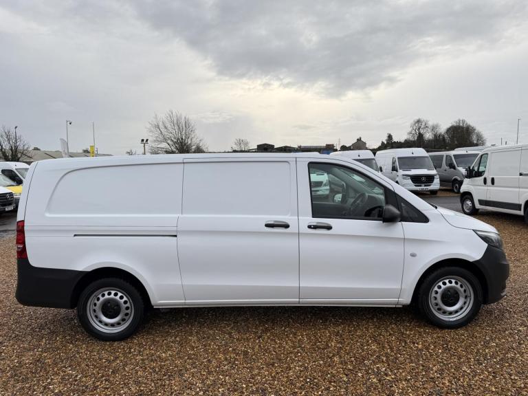 2020 Mercedes-Benz Vito 114CDI Pure Van PANEL VAN DIESEL Manual