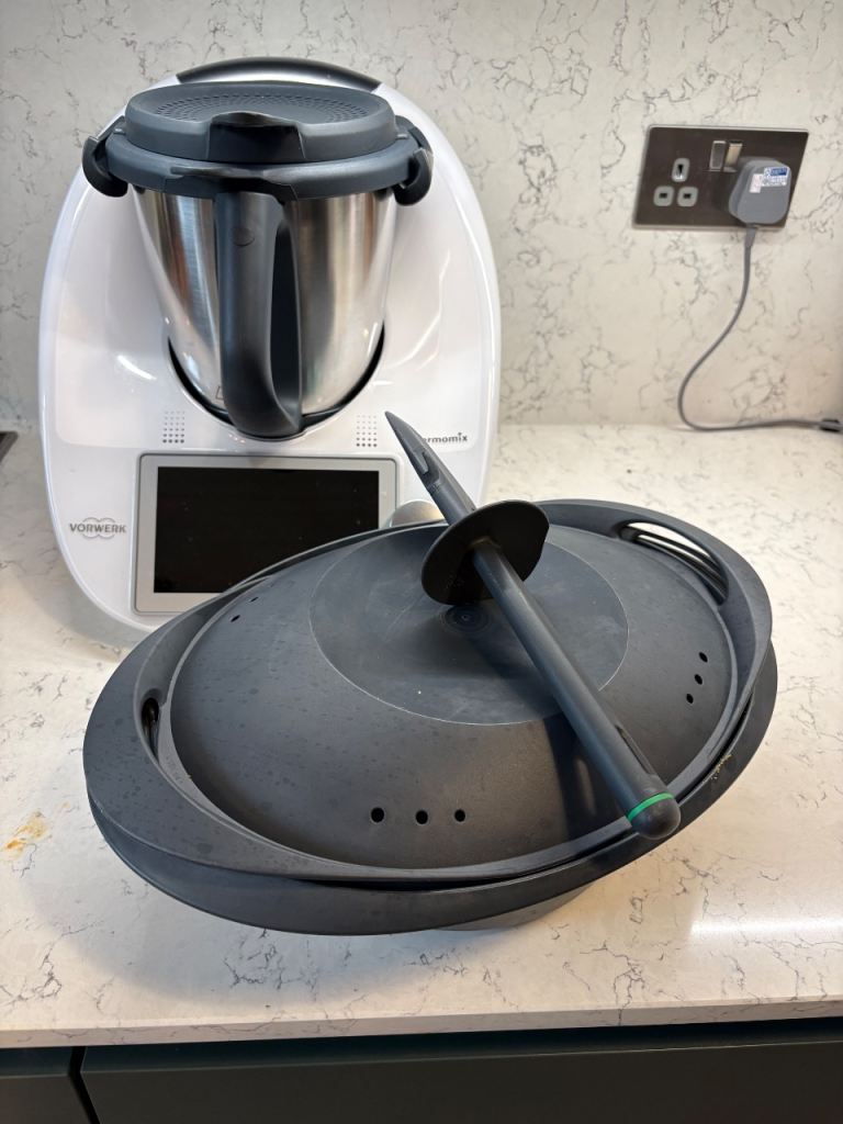 Thermomix TM6 Food Processor - Excellent Condition