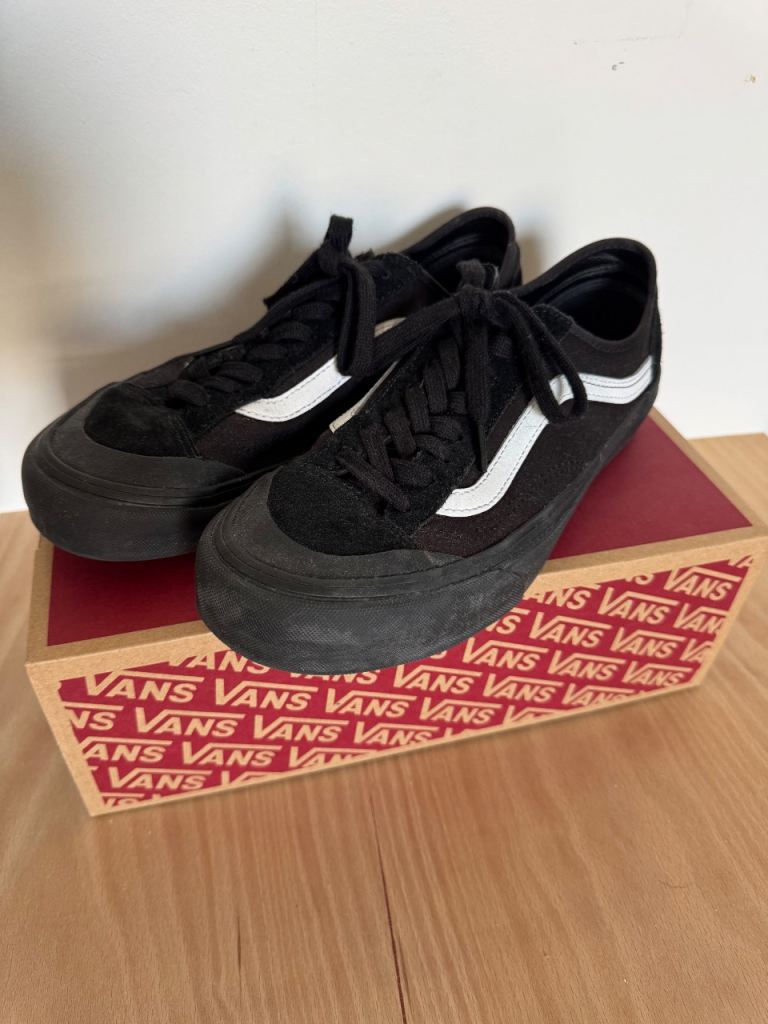 Vans Black Trainers – Good Condition, with Original Box
