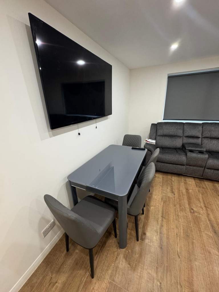 Room in a flat 